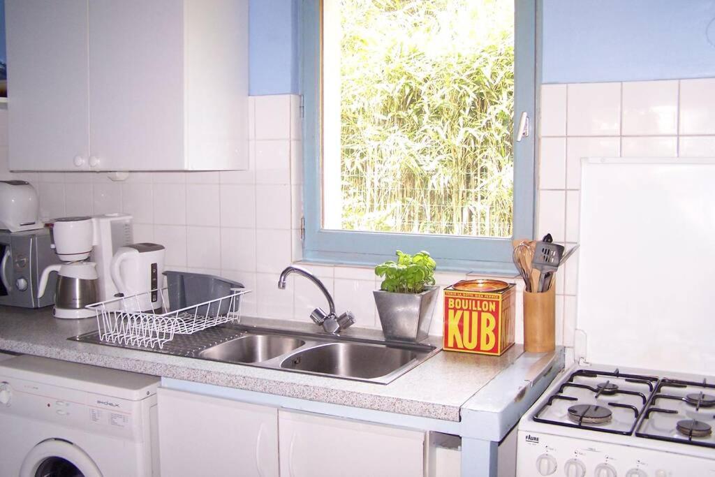 Maison Avec Jardin Clos. Animaux Acceptes - Wifi - Proche Plages De La Trinite Sur Mer Et Carnac מראה חיצוני תמונה